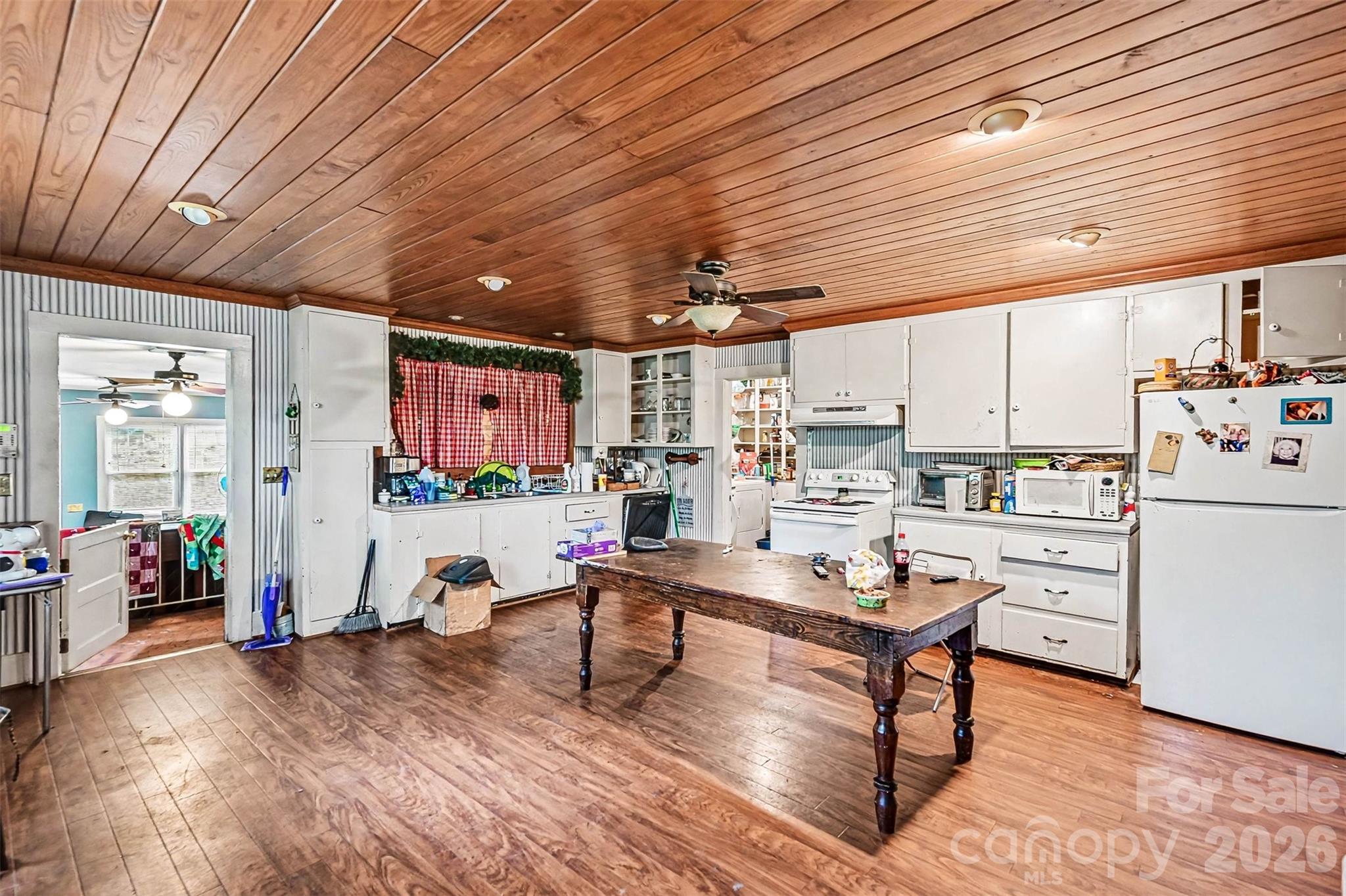 1116 Medlin Road