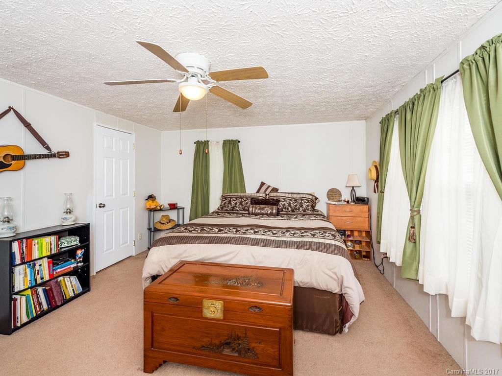 English Acres - Residential