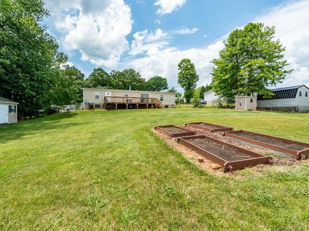 English Acres - Residential