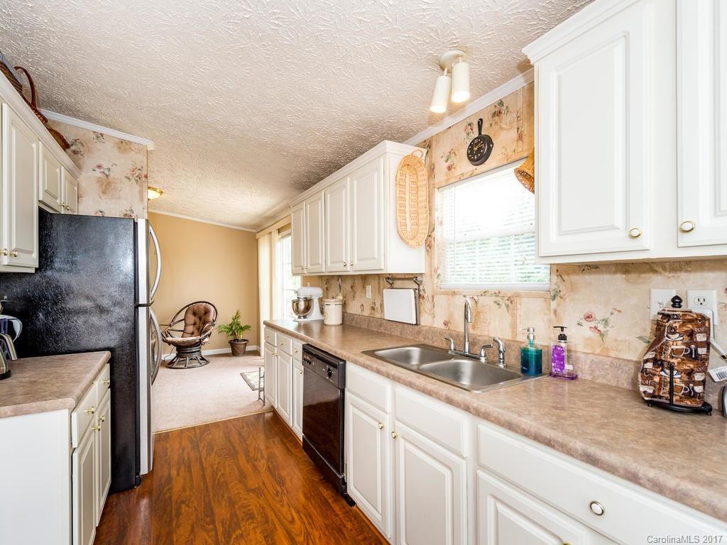 English Acres - Residential