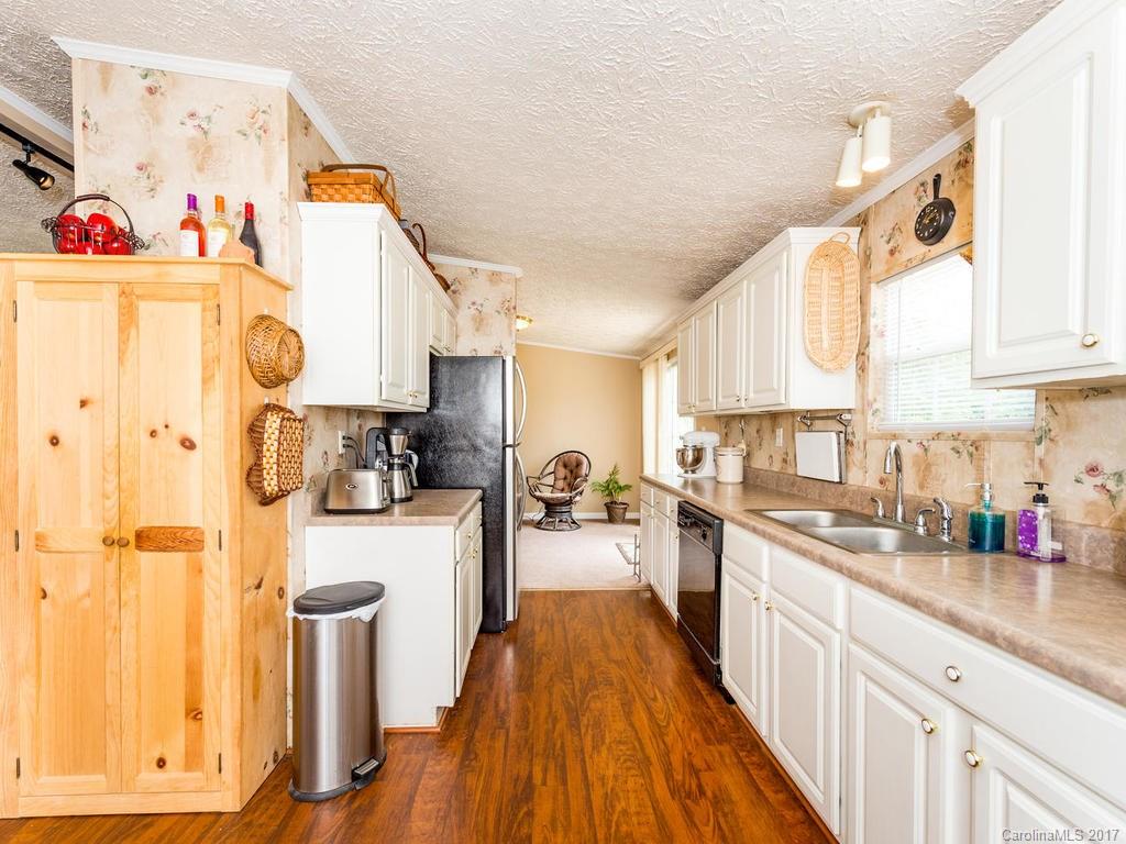 English Acres - Residential