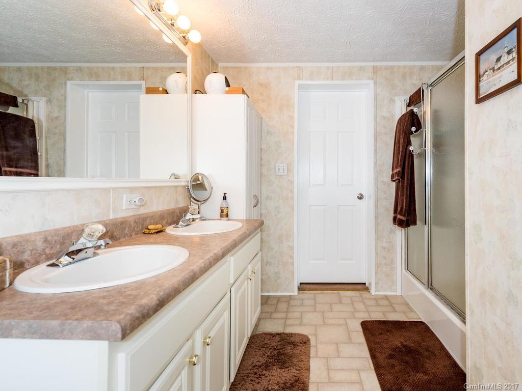 English Acres - Residential