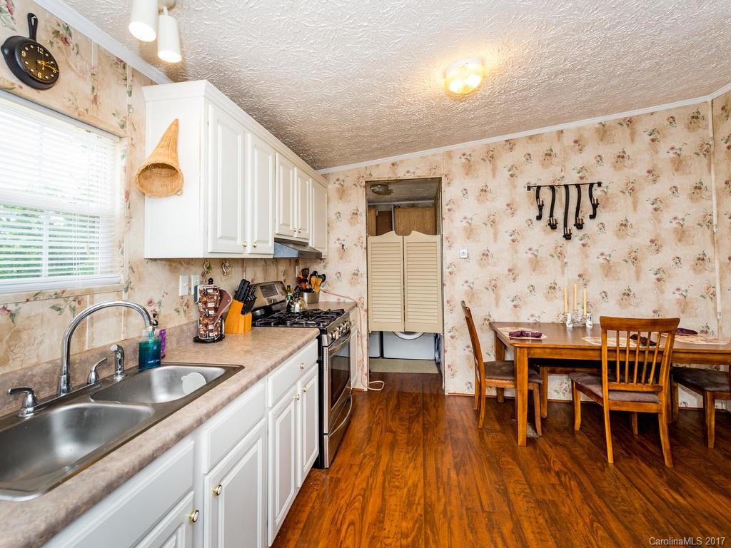 English Acres - Residential