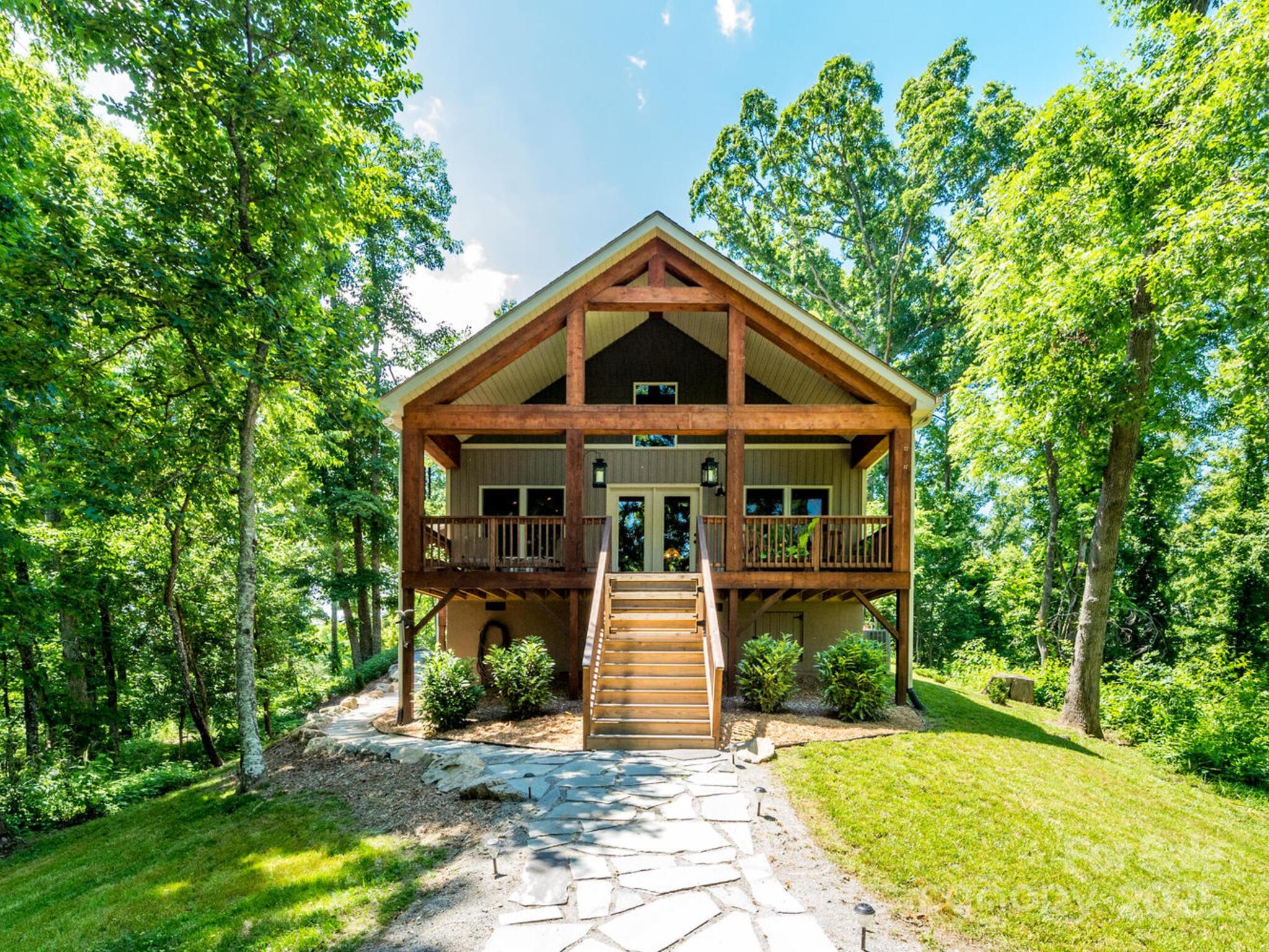 138 Appalachian Village Road