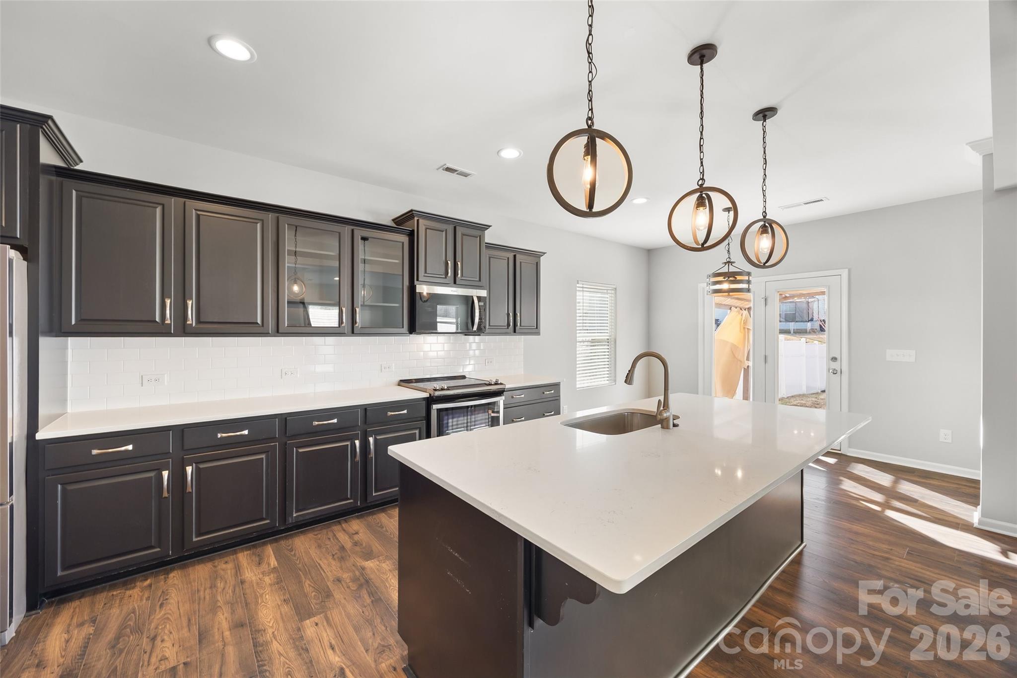 Alexander Commons - Residential