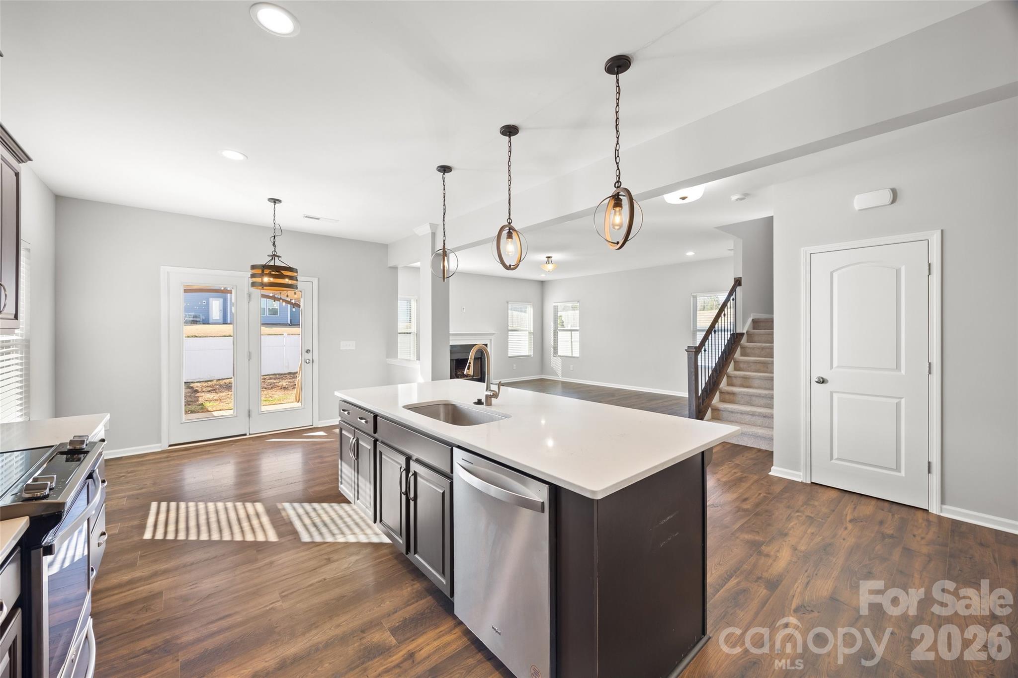 Alexander Commons - Residential