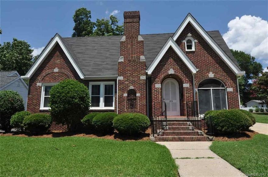 Beautifully remodeled 6BR/3BA brick home w/ tons of character. Spacious kitchen w/ quartz counter tops, all appliances to remain. Formal living room w/ fireplace, large formal dining room & separate dinette w/ built-in. Master suite downstairs. Cozy foyer w/ fireplace. Gas heat down, heat pump up, central air throughout. Gorgeous restored hardwoods upstairs & down. 6th bedroom converted from den. Screened-in porch, patio, fenced-in back yard, separate garage/storage. Close to downtown!