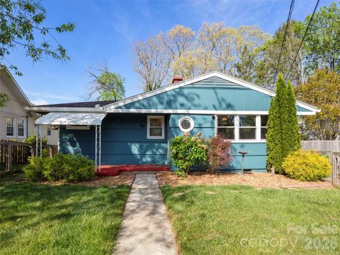 Photo of 68 Vandalia Avenue, Asheville, NC 28806 (MLS # 4364903)