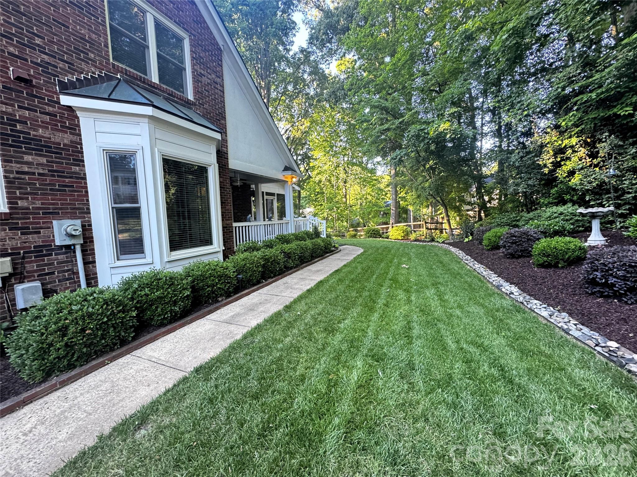 15211 Sharrow Bay Court