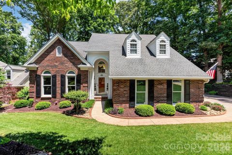 Photo of 15211 Sharrow Bay Court, Huntersville, NC 28078 (MLS # 4381518)