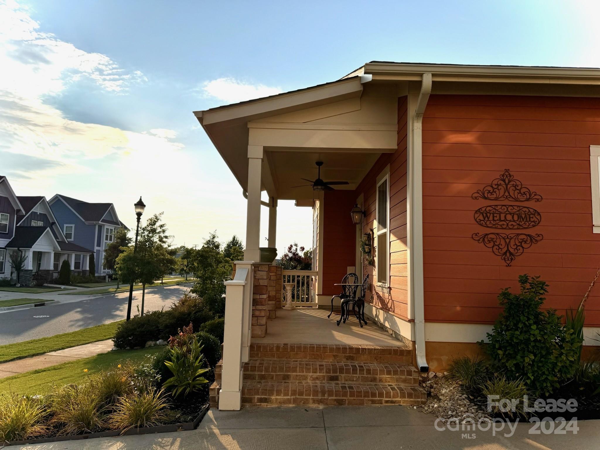 Riverwalk - Residential Lease