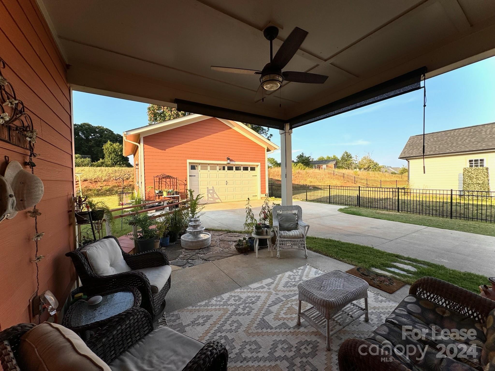 Riverwalk - Residential Lease