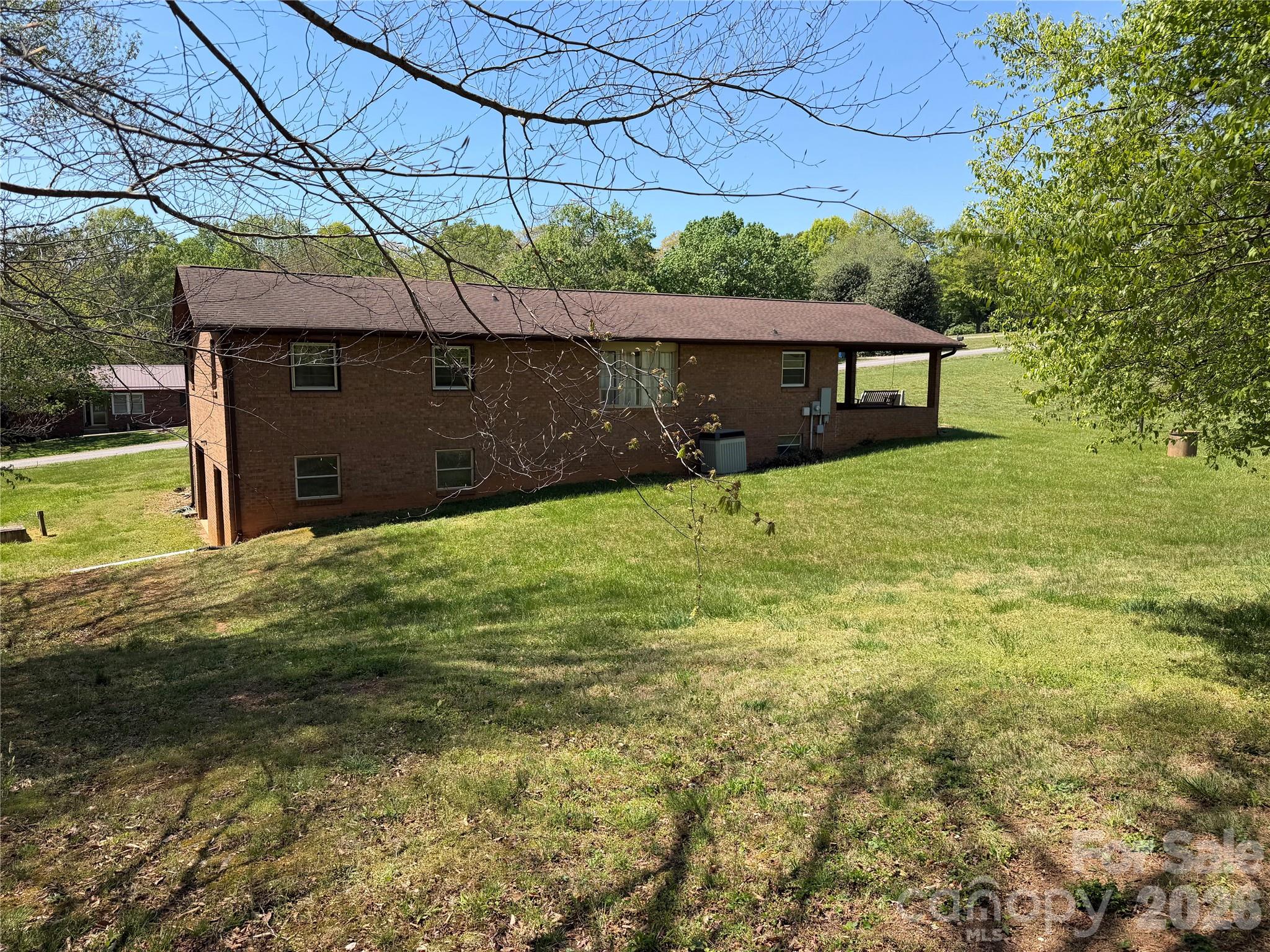 1466 Peaceful Valley Drive