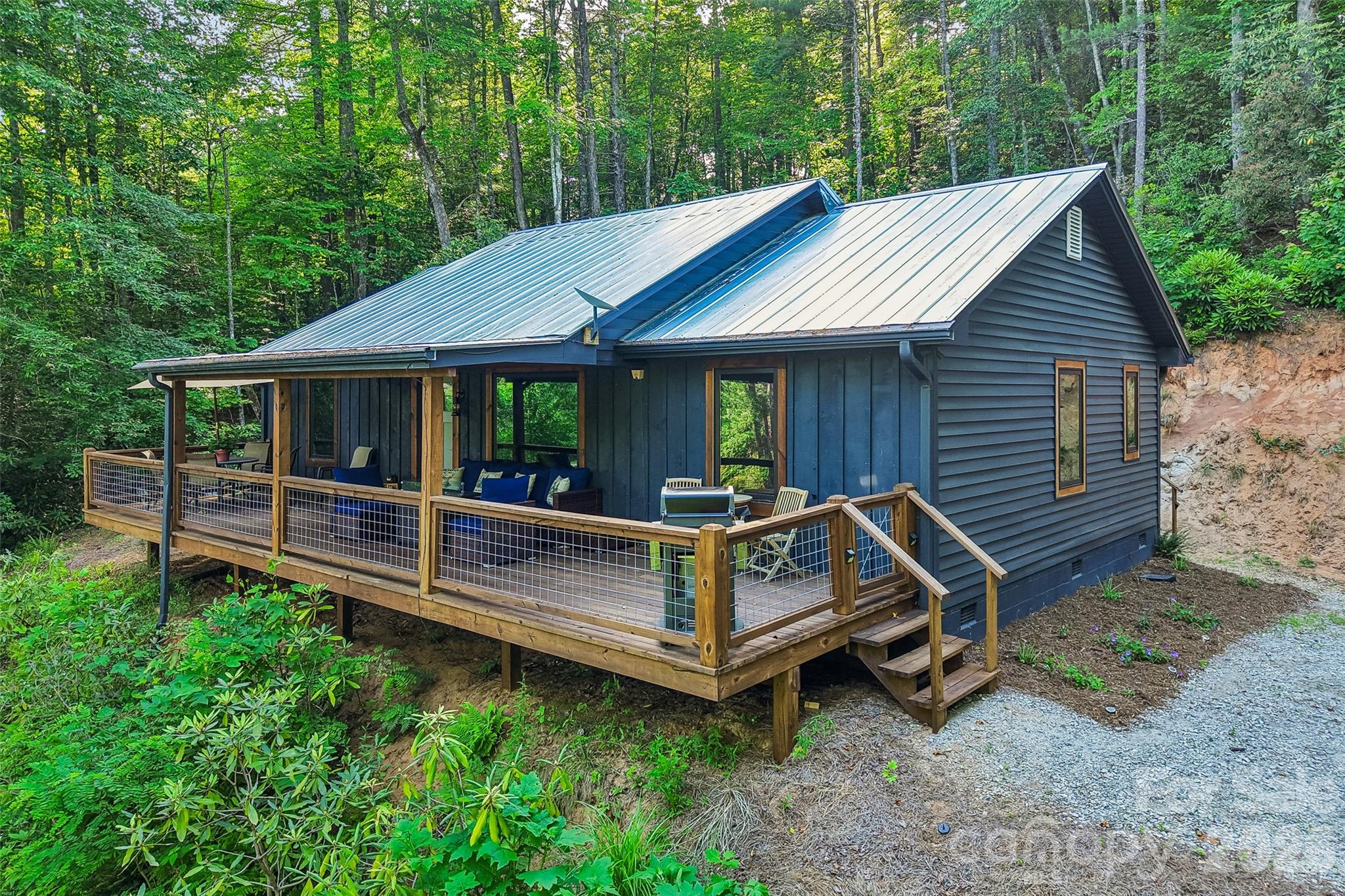 127 Short Road