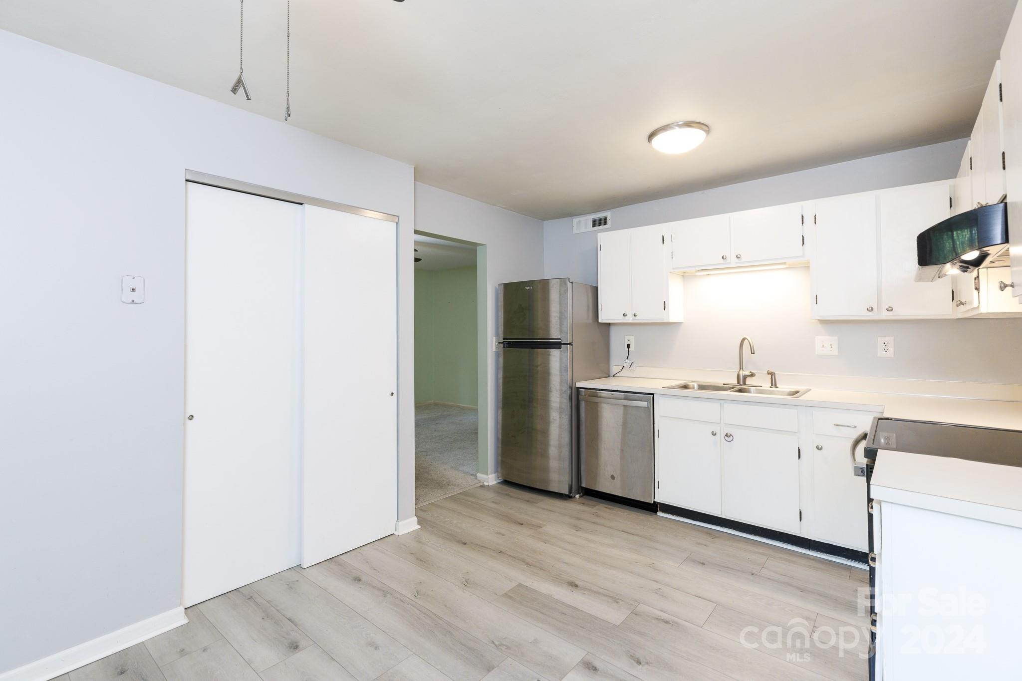 Hunters Chase - Residential