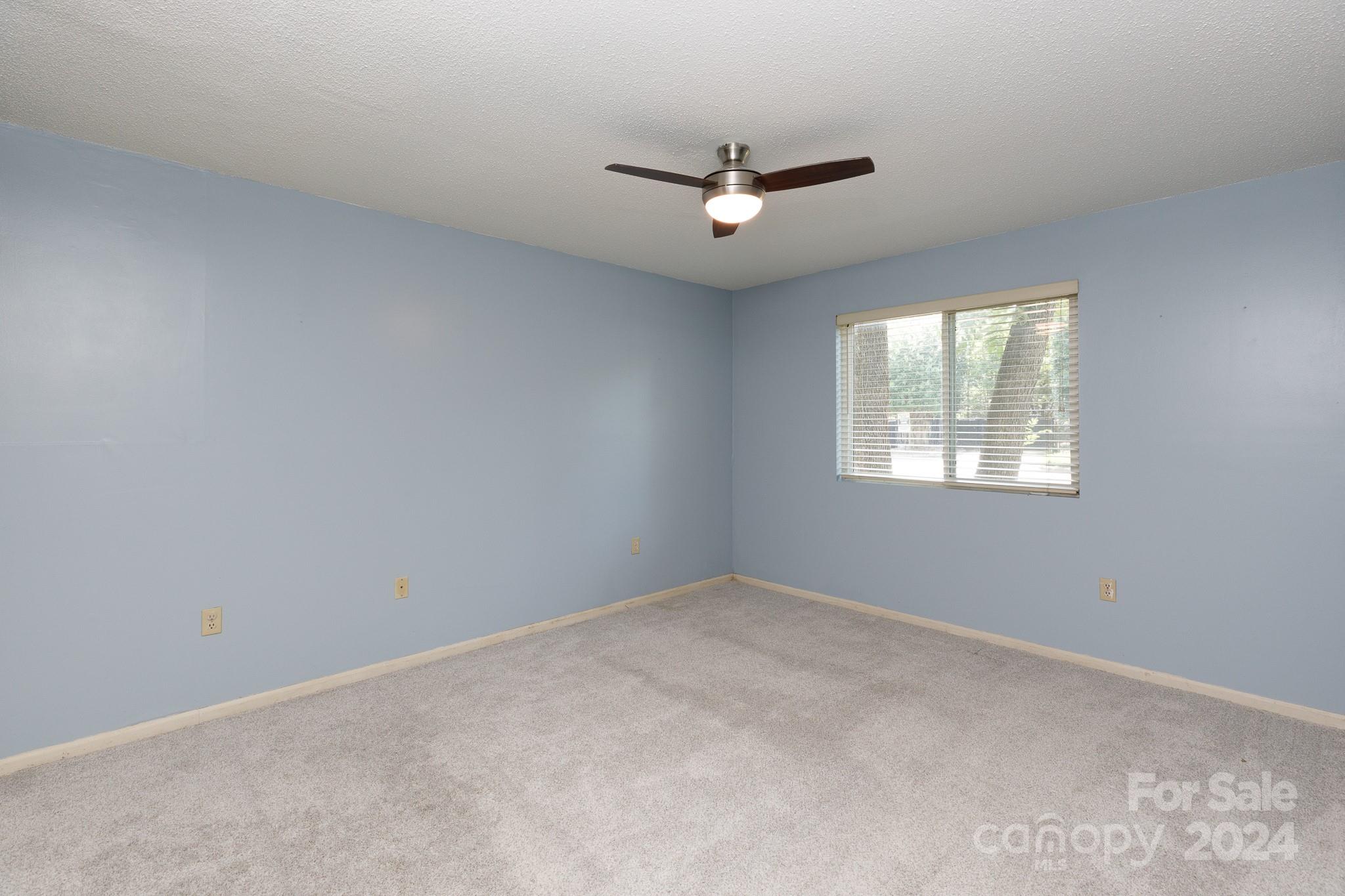 Hunters Chase - Residential