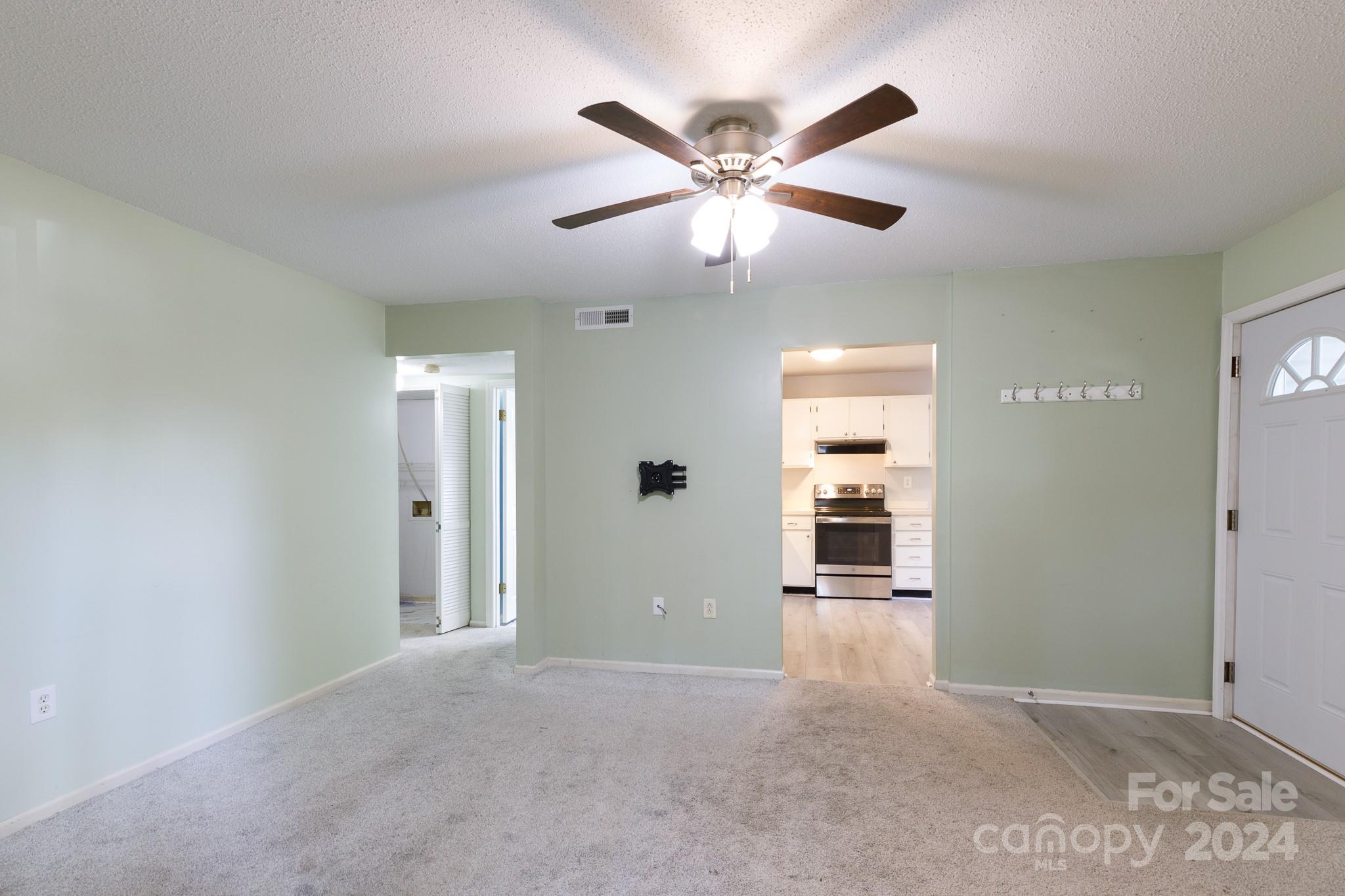 Hunters Chase - Residential