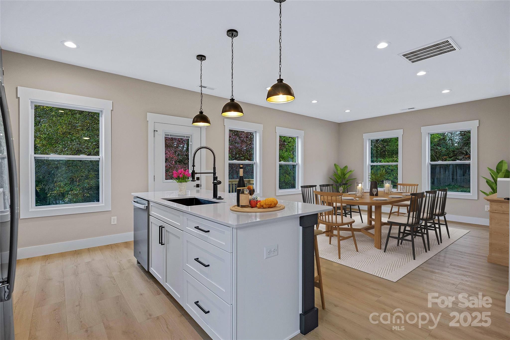 37 Timbercreek Heights