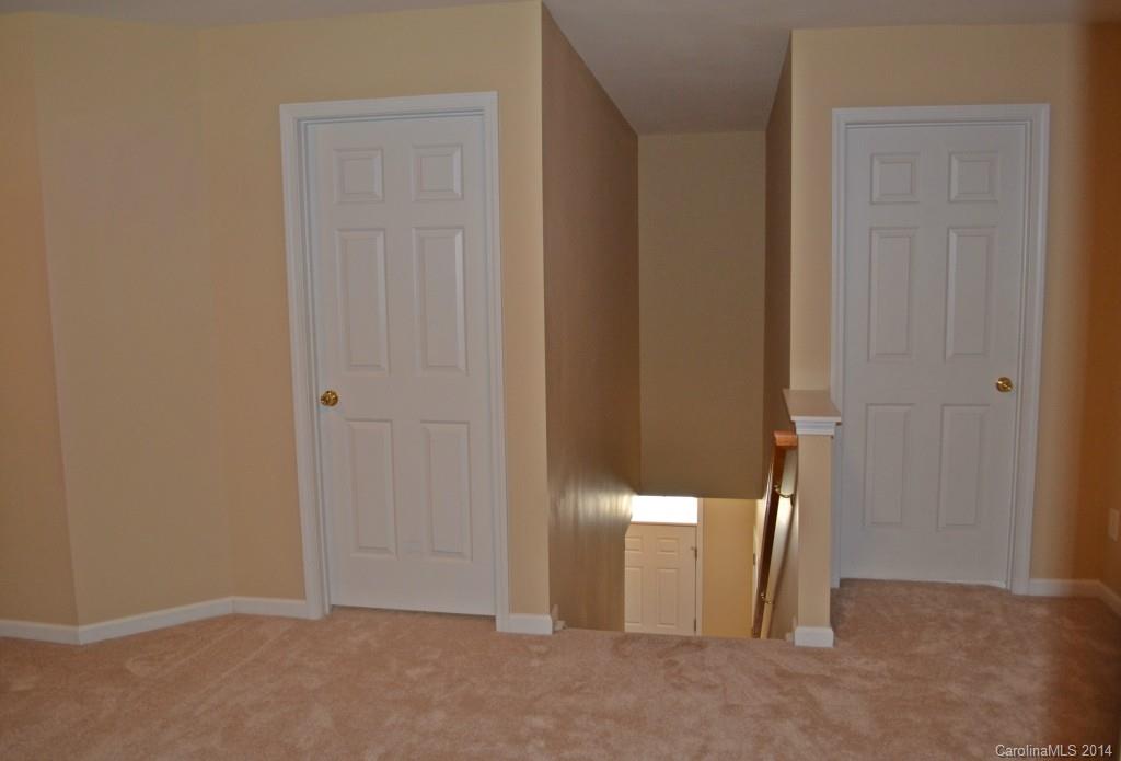 Fairway Townhouses - Residential