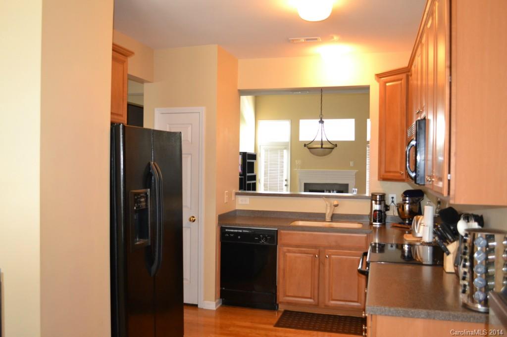 Fairway Townhouses - Residential