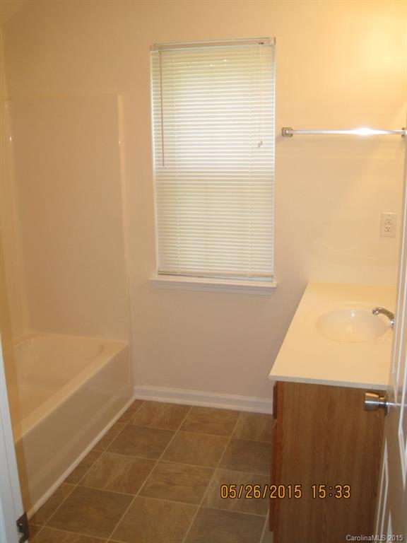 Milhaven Woods - Residential Lease