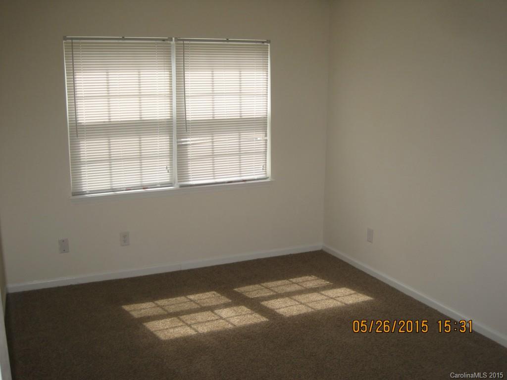 Milhaven Woods - Residential Lease