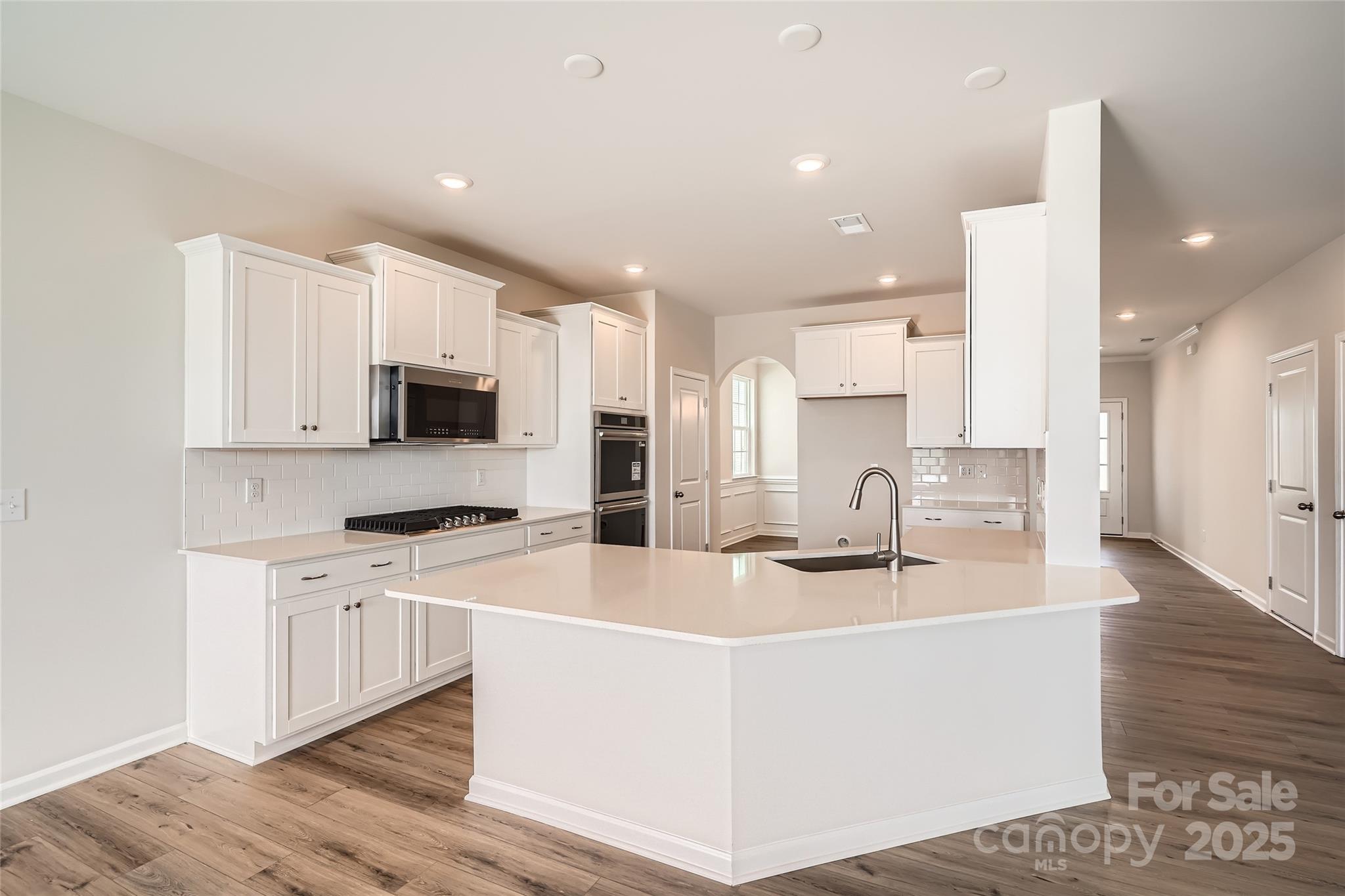 Elizabeth - Residential