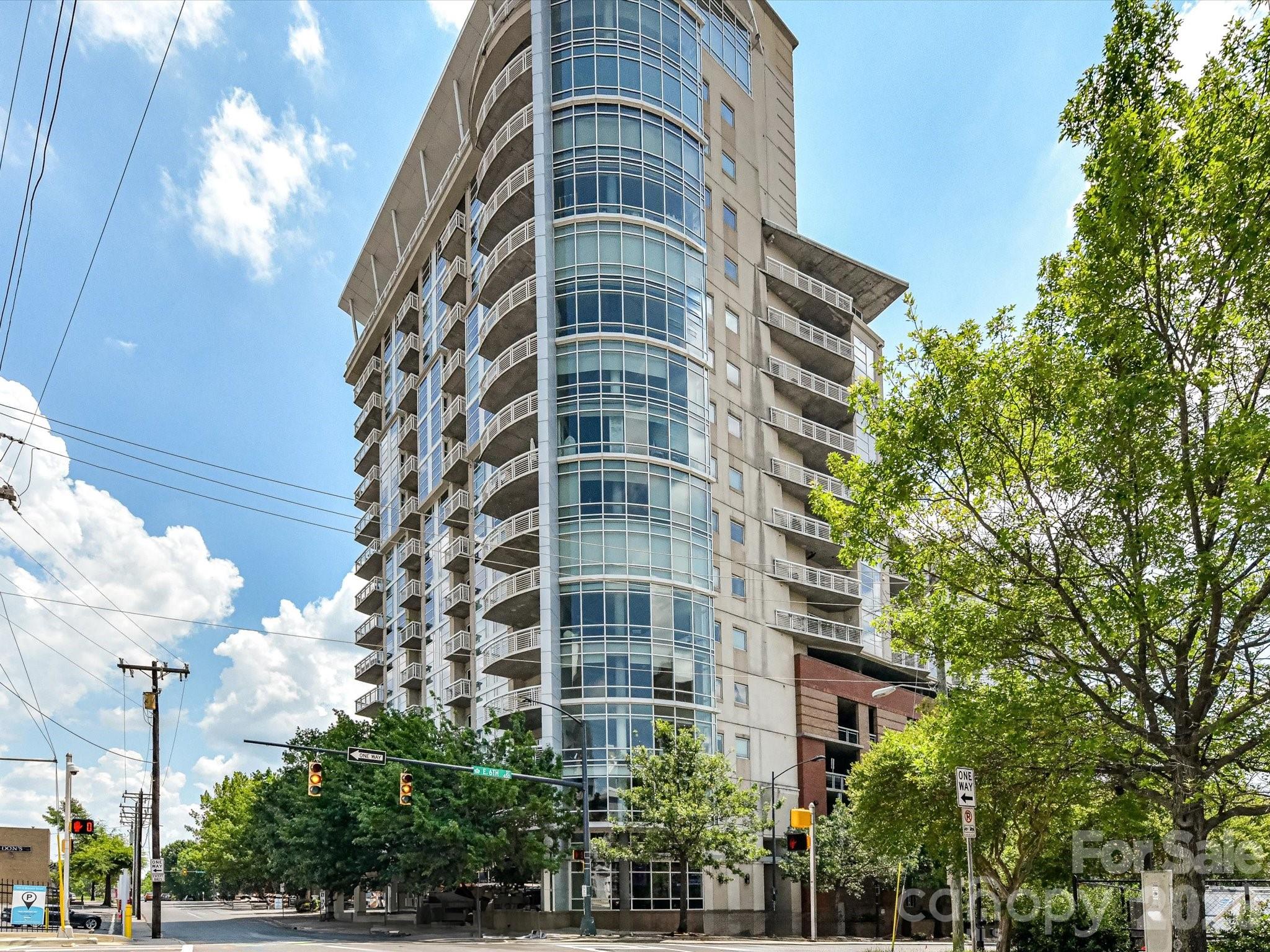 505 E 6th Street 1601