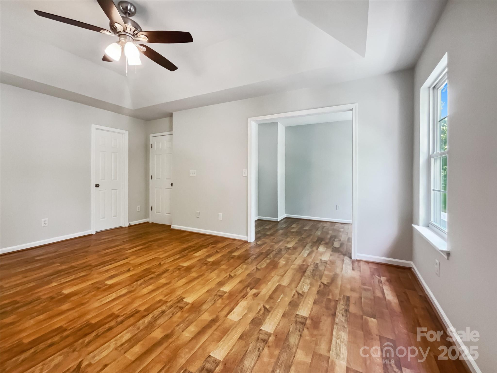 Holly Creek - Residential