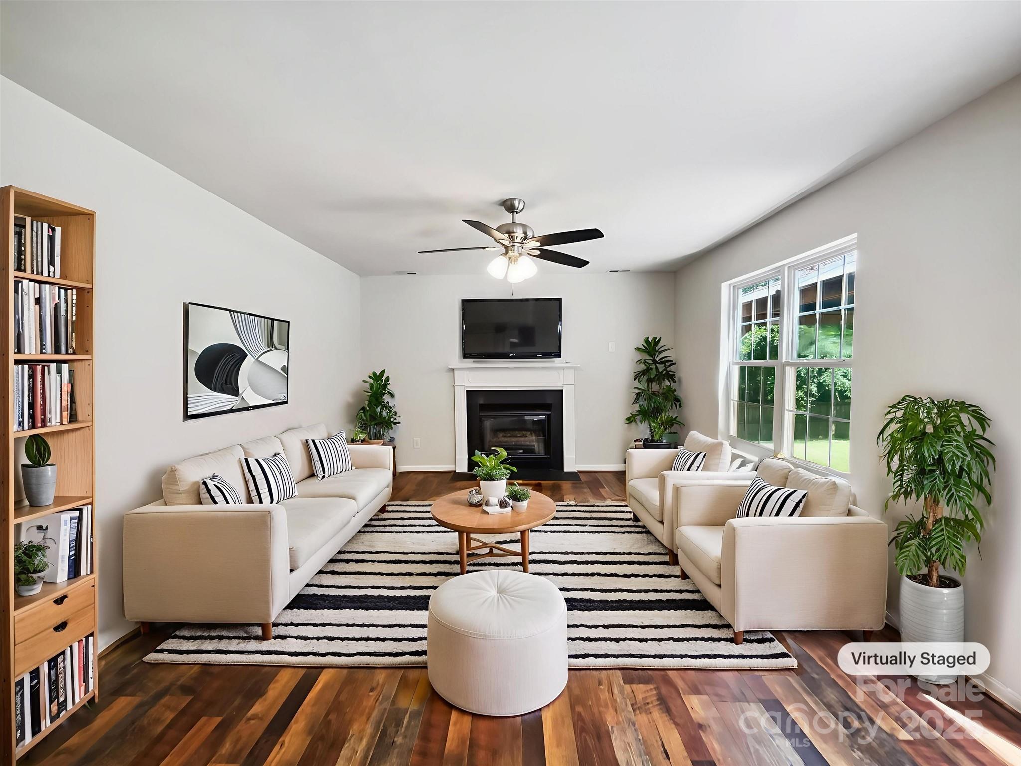 8701 Holly Creek Court