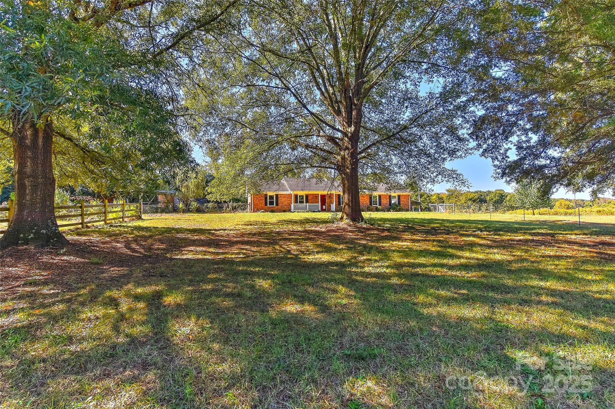 5903 Griffith Road