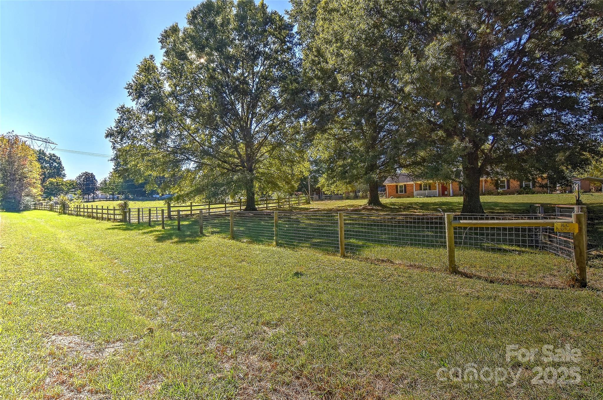 5903 Griffith Road