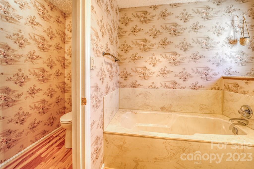 Deerwood - Residential