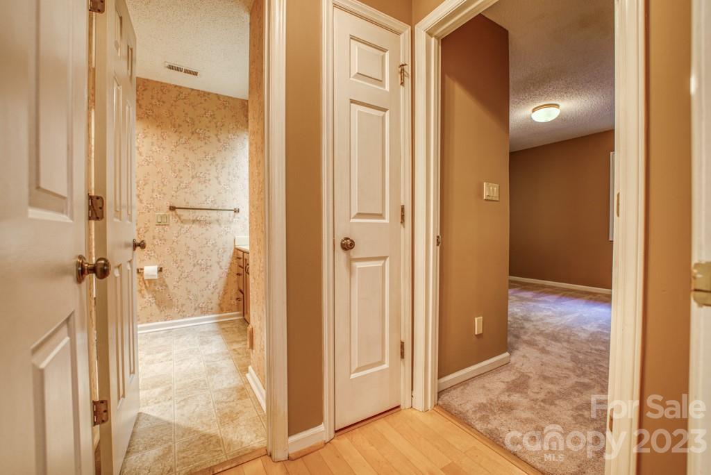 Deerwood - Residential