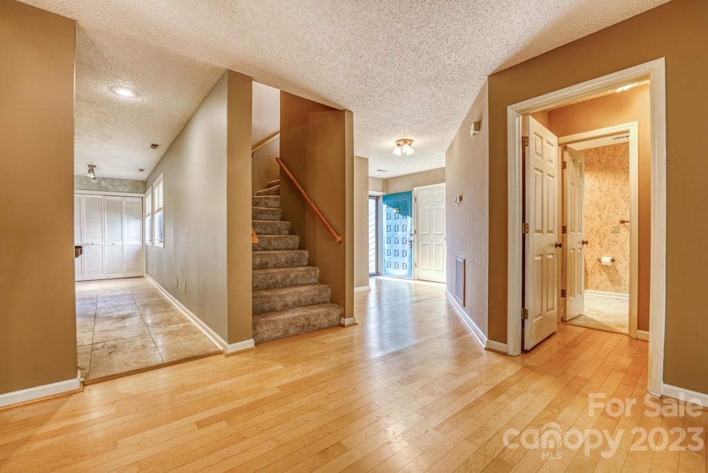 Deerwood - Residential