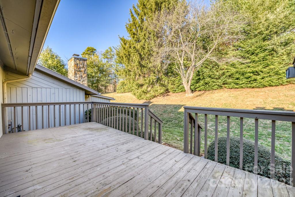 Deerwood - Residential