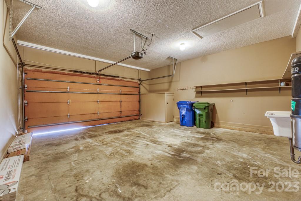 Deerwood - Residential