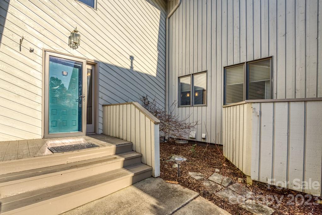 Deerwood - Residential