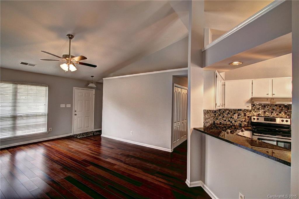 Olde Whitehall - Residential