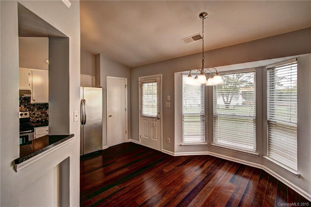 Olde Whitehall - Residential