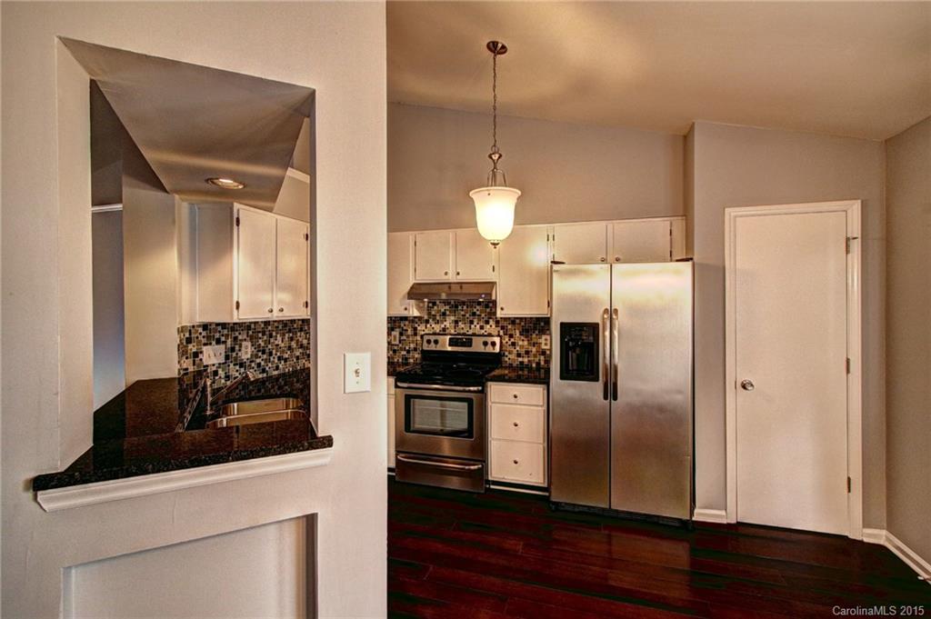 Olde Whitehall - Residential