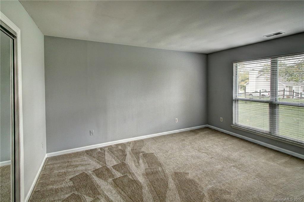 Olde Whitehall - Residential