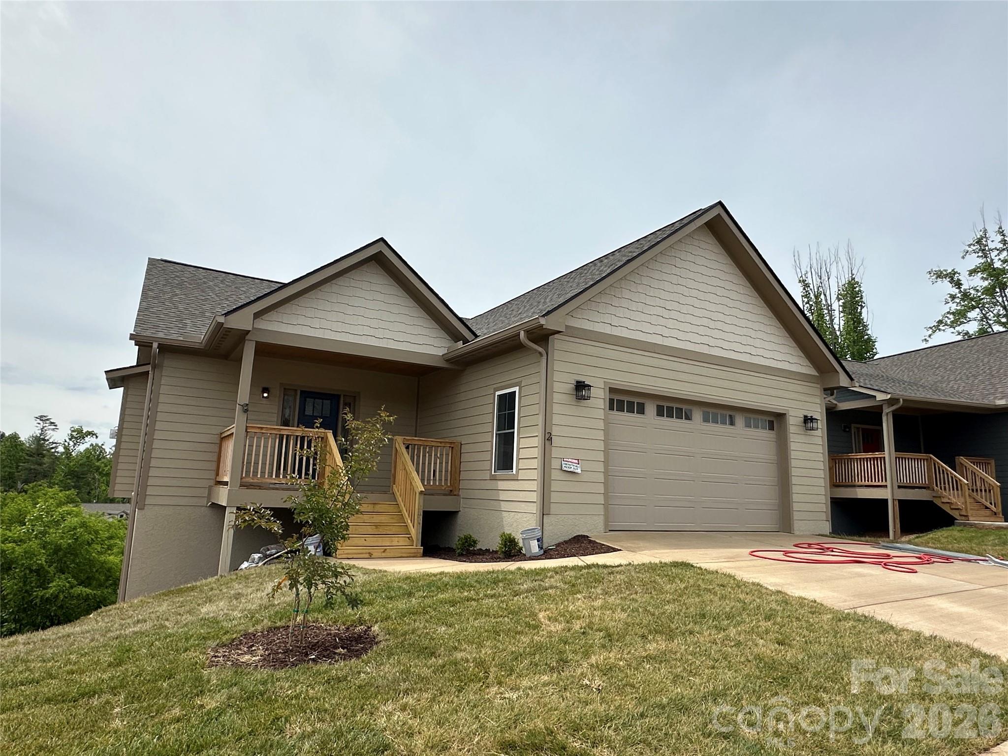21 Sandstone Drive