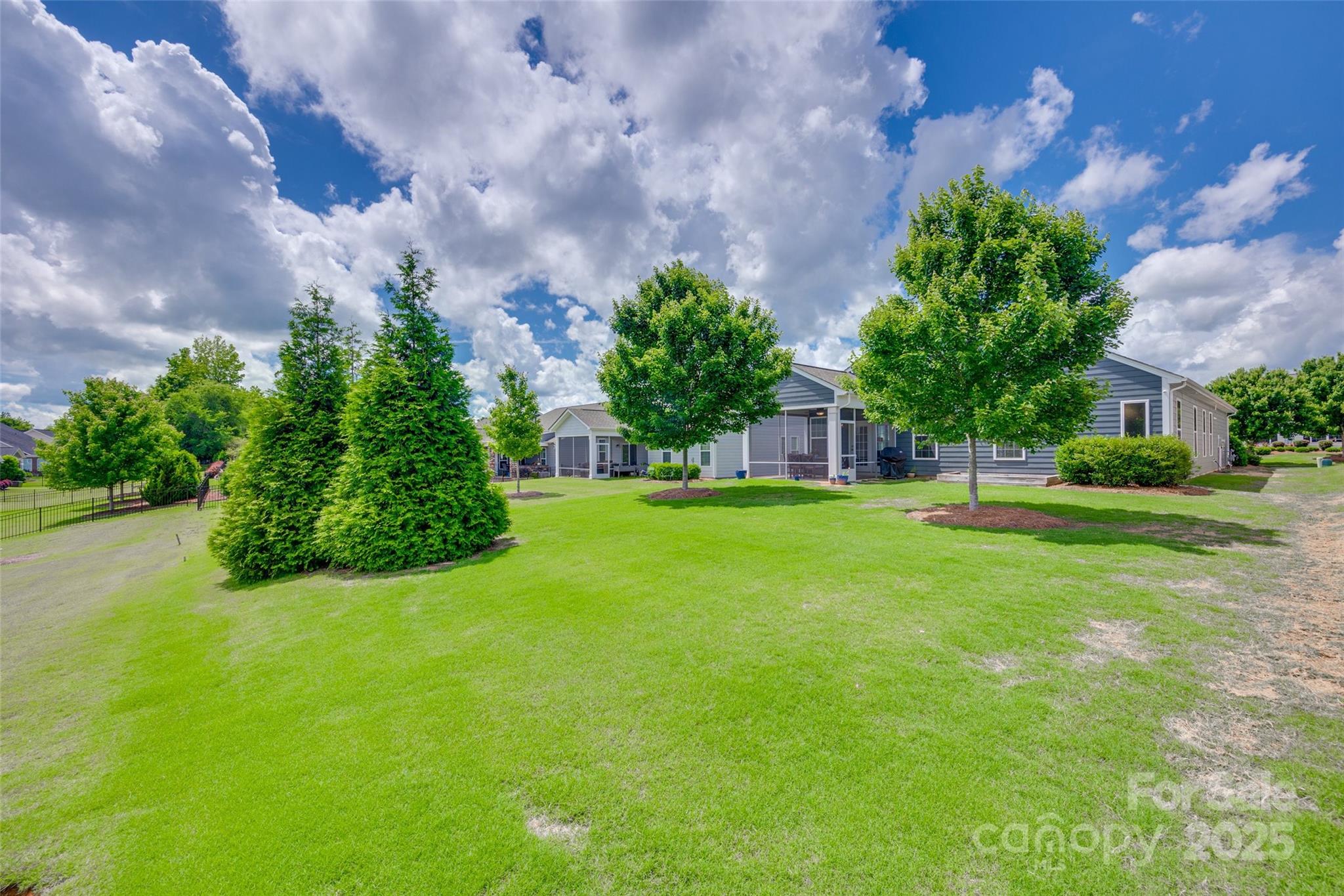 The Conservancy at McLean - Residential