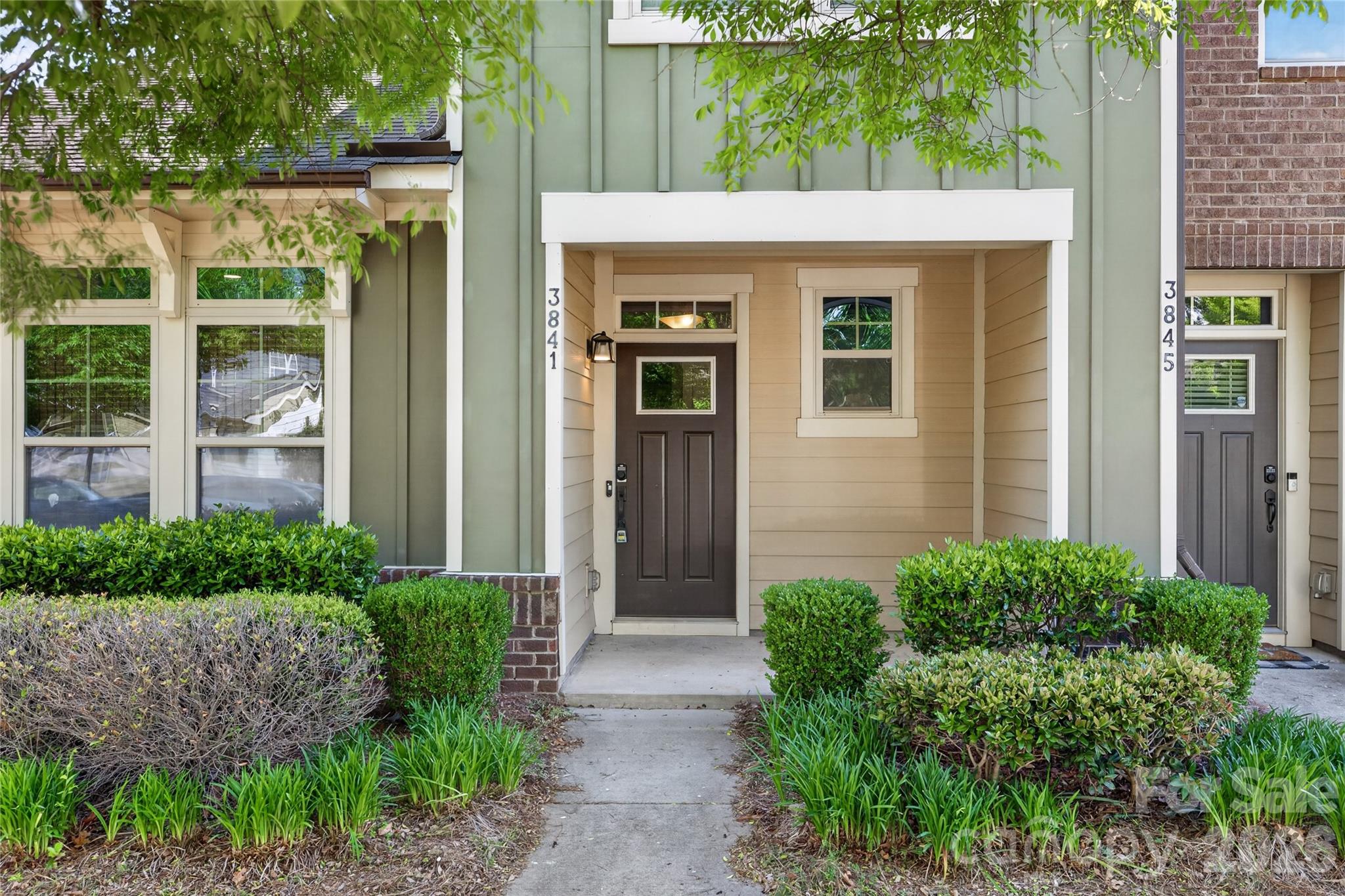 3841 Willow Green Place