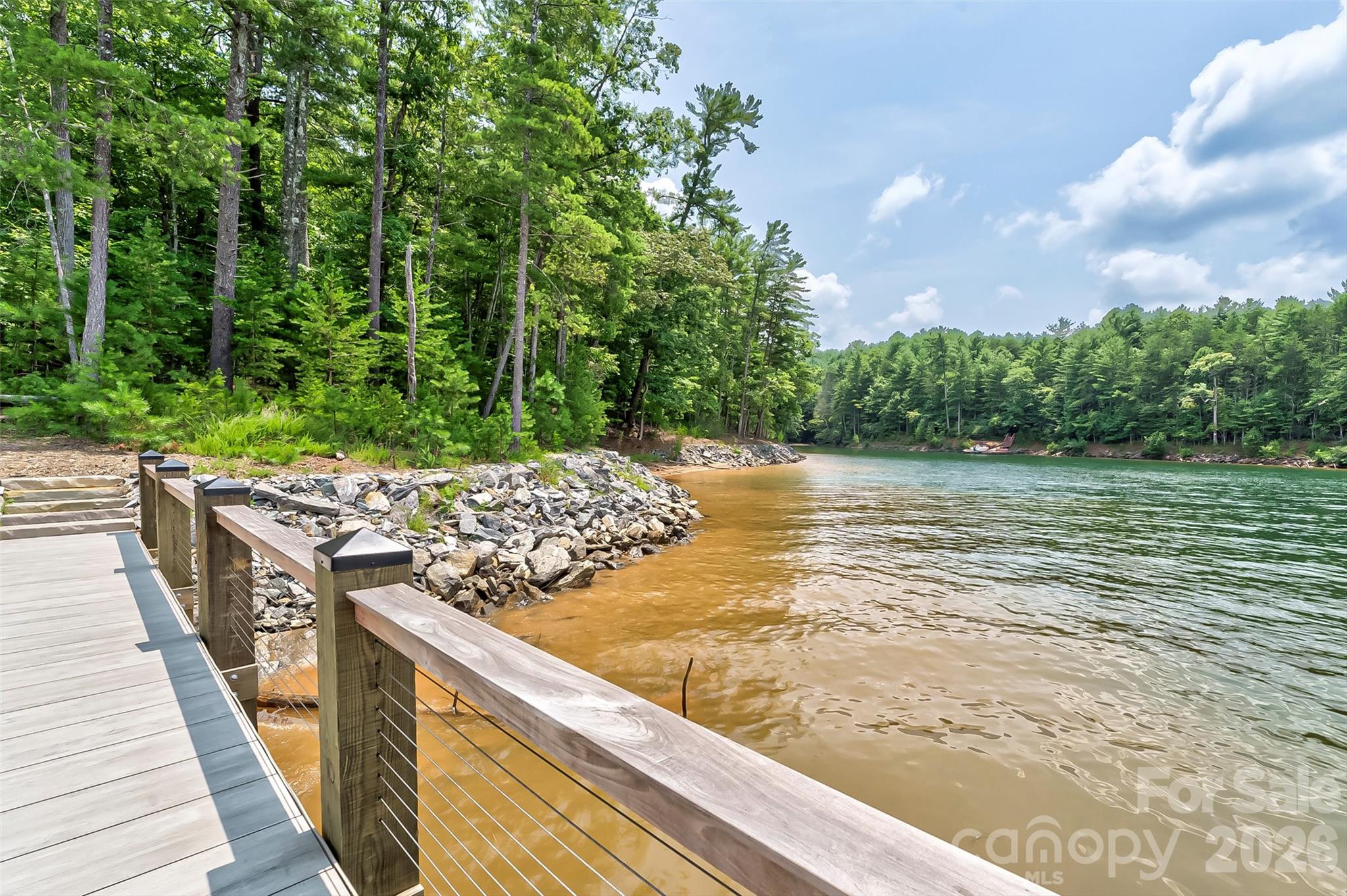 Old Wildlife Club - Land