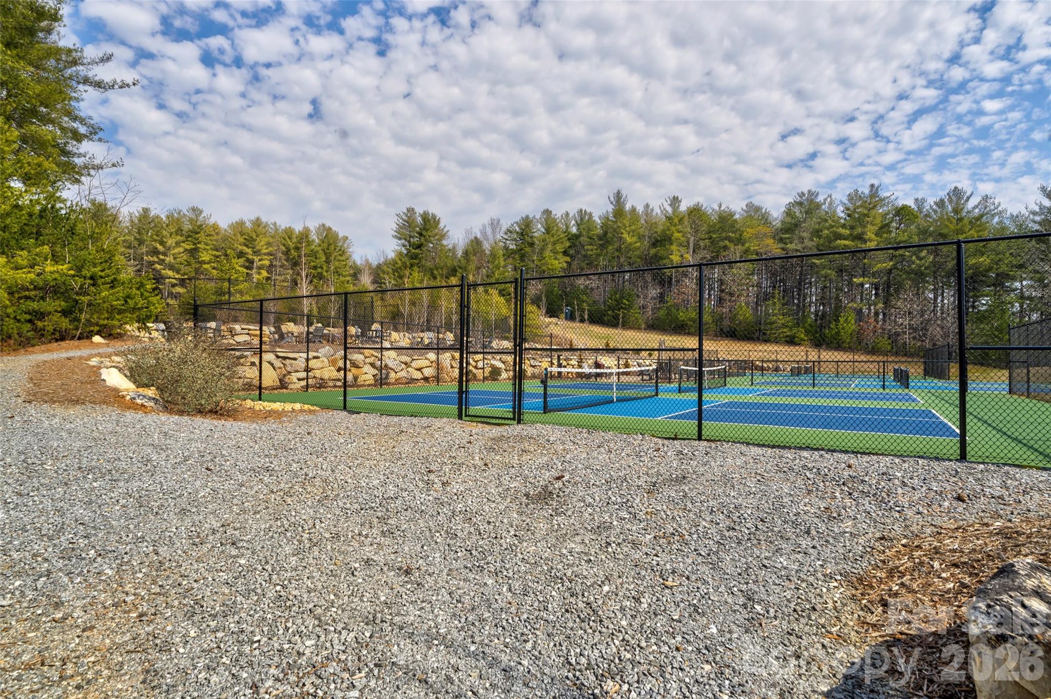 Old Wildlife Club - Land