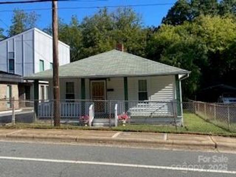 1906 Oaklawn Avenue Charlotte NC 28216