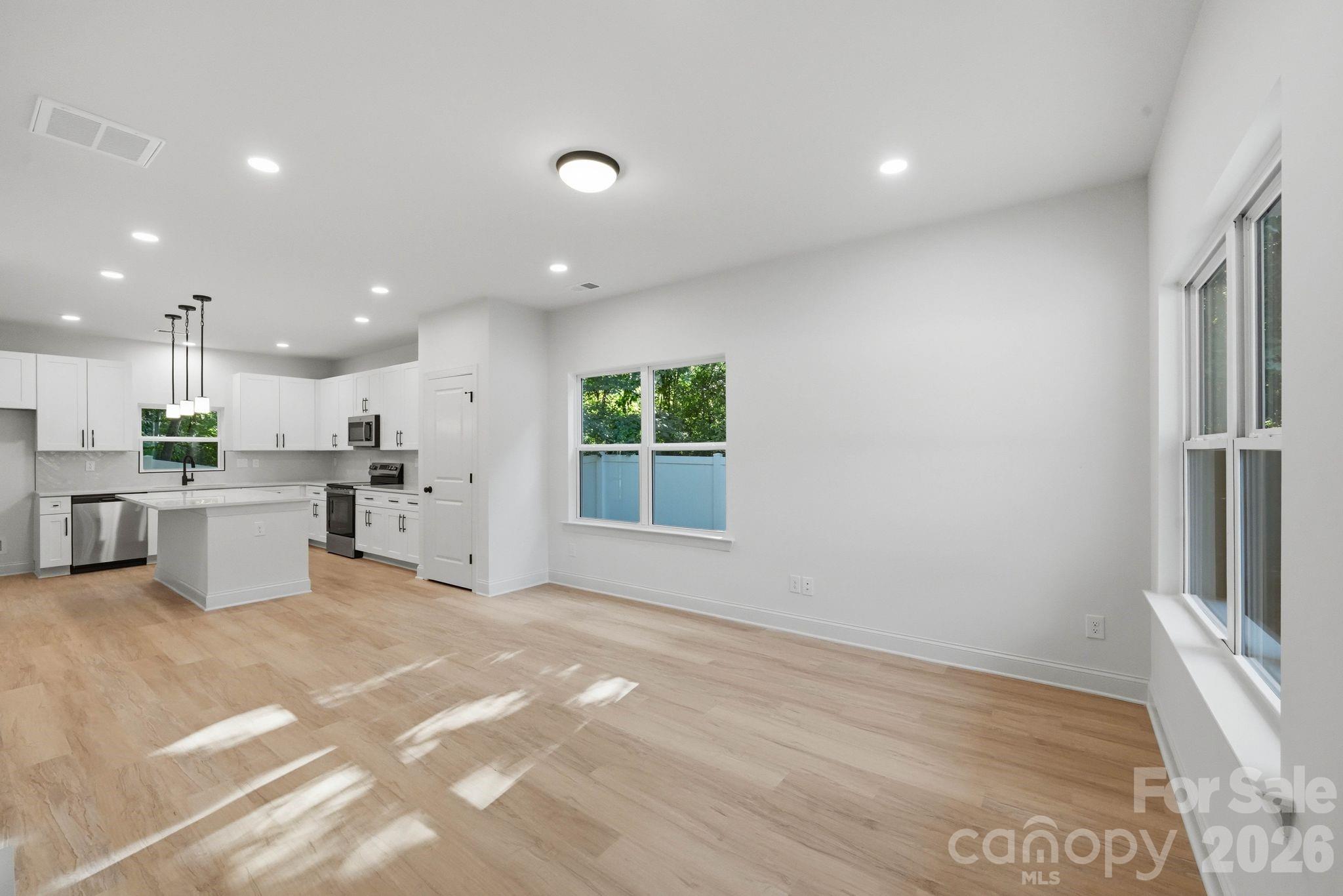 2829 Overlook Trail