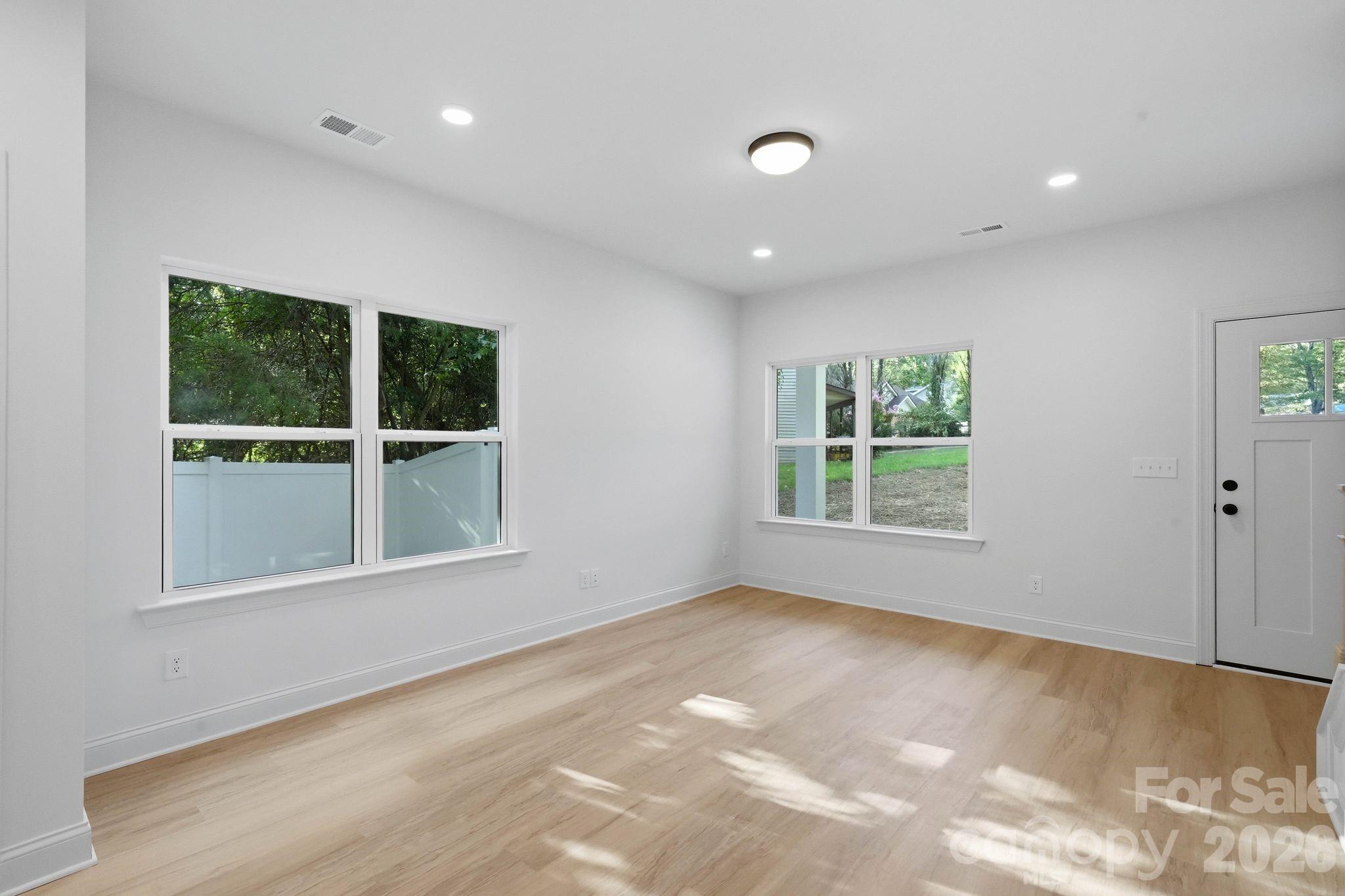 2829 Overlook Trail